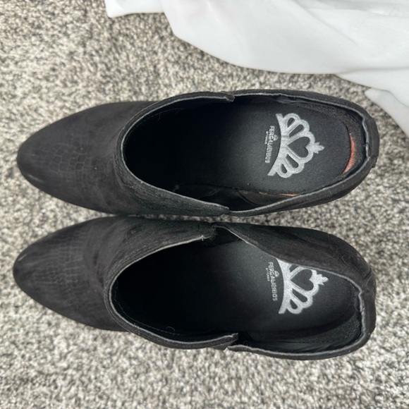 Fergalicious Black Booties - Picture 2 of 14